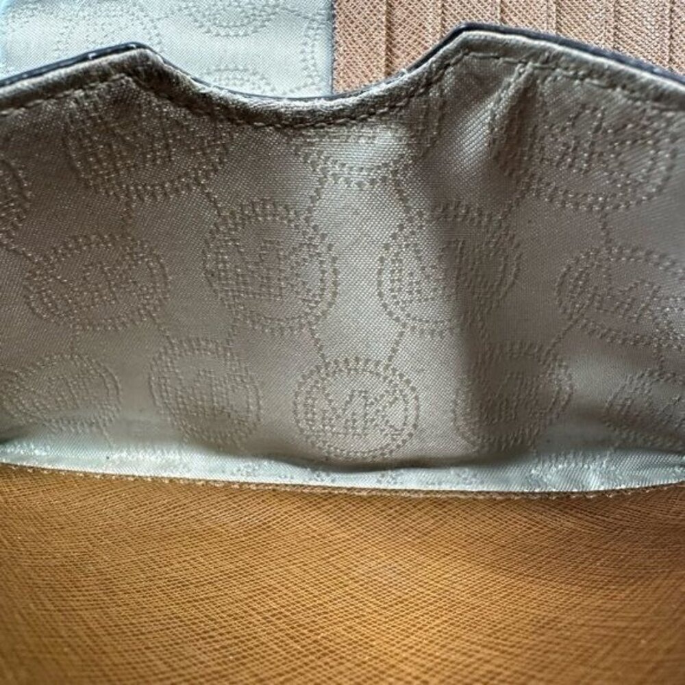 Michael Kors Jet Set Travel Zip Around Wallet brown Saffiano Leather Silver Logo - Picture 6 of 7